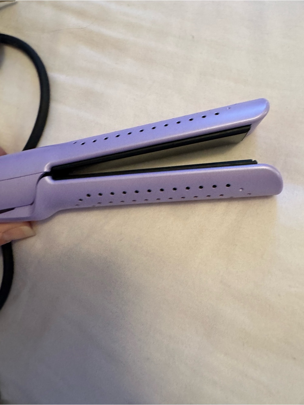 Wavytalk Airflow StylerCurling iron
2 in one straighter and curler - Picture 2 of 2